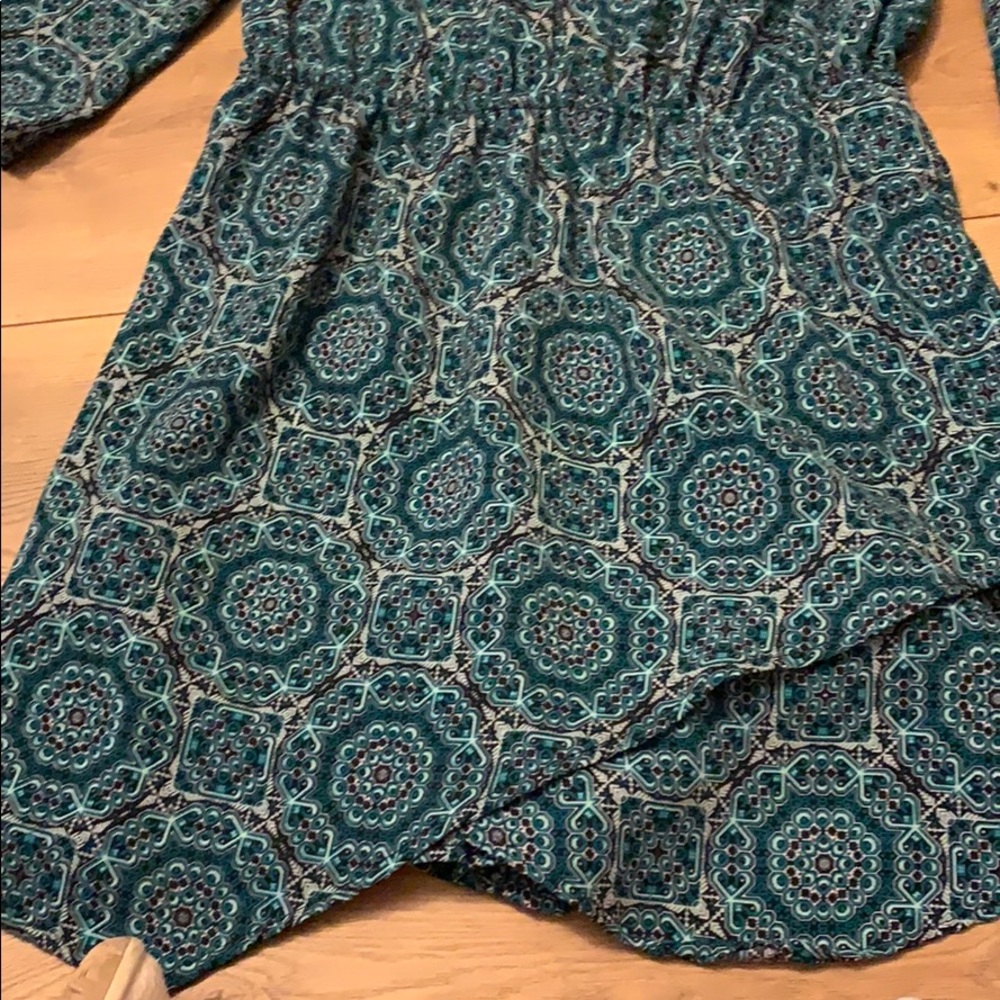 Romper - Picture 2 of 3